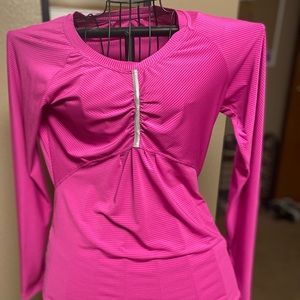 Athletica top with reflective strip